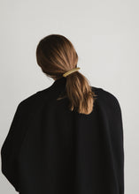 画像をギャラリービューアに読み込む, O-VALLETTA(Gold/Mat)