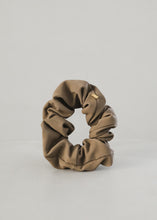 画像をギャラリービューアに読み込む, Mat-LEATHER(Greige)