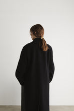 画像をギャラリービューアに読み込む, VALLETTA 03 (Gold)