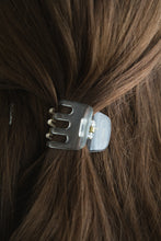 画像をギャラリービューアに読み込む, HAIR CLAW 01 (Clear)