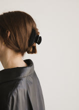 画像をギャラリービューアに読み込む, HAIR CLAW 02 (Black)