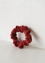 画像をギャラリービューアに読み込む, VELVET(Red)