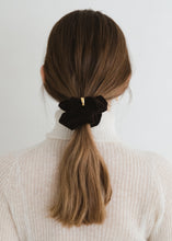 画像をギャラリービューアに読み込む, Ring-VELVET (Brown)