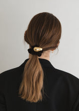 画像をギャラリービューアに読み込む, E-VELVET(Brown)