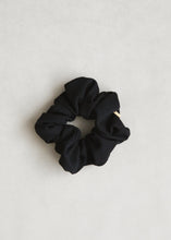 画像をギャラリービューアに読み込む, RIB KNIT(Black/White)