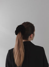 画像をギャラリービューアに読み込む, VELVET(Black)