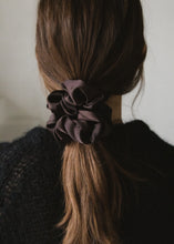 画像をギャラリービューアに読み込む, SILK SATIN(Brown)