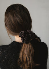 画像をギャラリービューアに読み込む, SILK SATIN(Brown)
