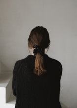 画像をギャラリービューアに読み込む, SILK SATIN(Black)