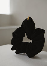 画像をギャラリービューアに読み込む, VELVET(Black)