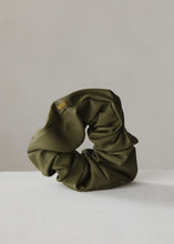 画像をギャラリービューアに読み込む, LEATHER(Olive)