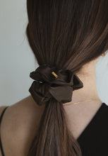 画像をギャラリービューアに読み込む, LEATHER(Brown)