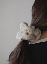 画像をギャラリービューアに読み込む, TWEED (White)