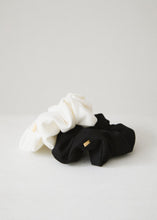 画像をギャラリービューアに読み込む, RIB KNIT(Black/White)
