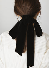 画像をギャラリービューアに読み込む, Ribbon-VELVET(Black)
