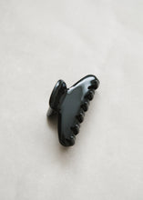 画像をギャラリービューアに読み込む, CLASSIC HAIR CLAW 01(Black)
