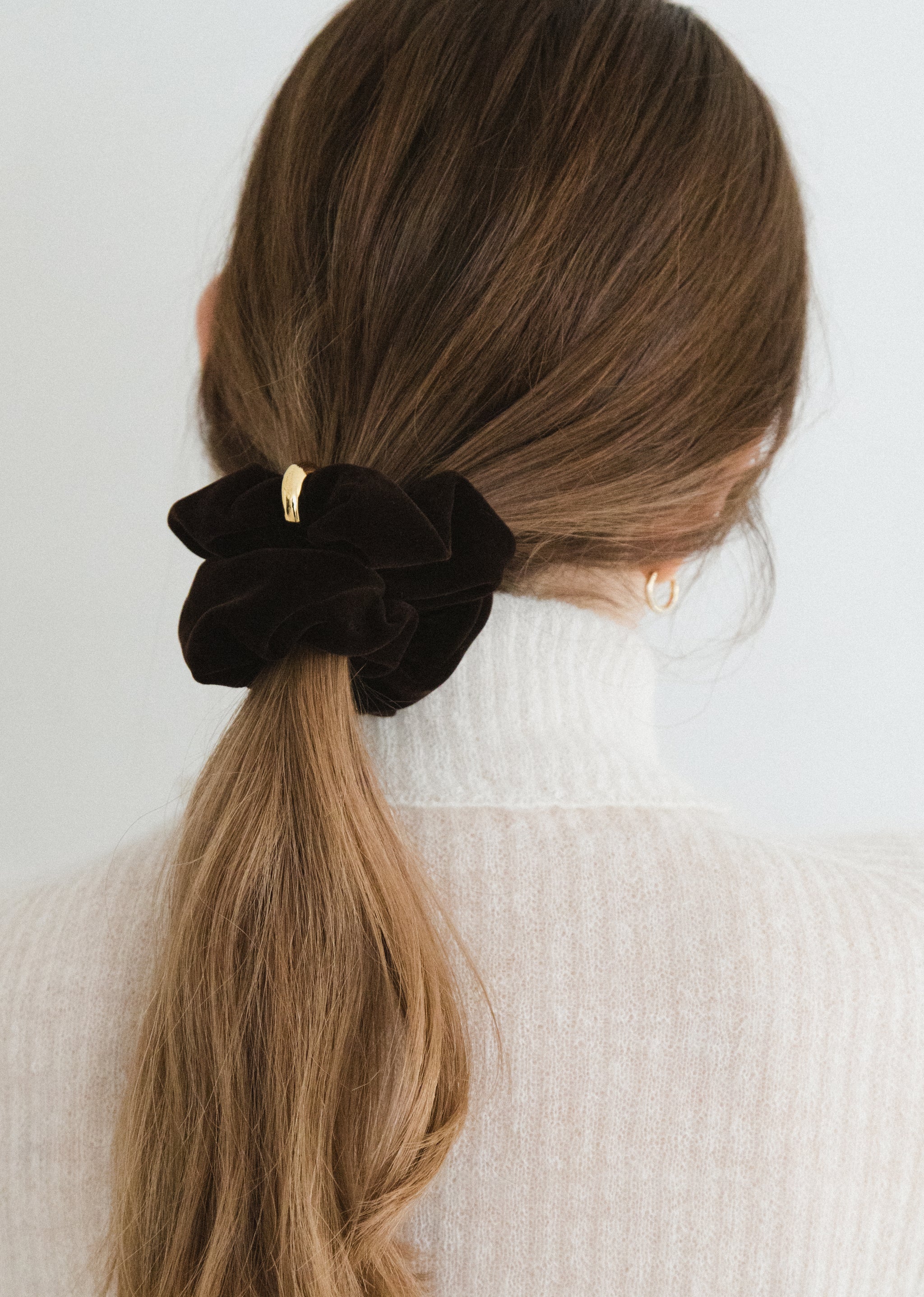 美品　LETICIA/レチシア  Ring-VELVET ブラウン　シュシュ 美品 LETICIA/レチシア Ring-VELVET ブラウン シュシュ - メルカリ
