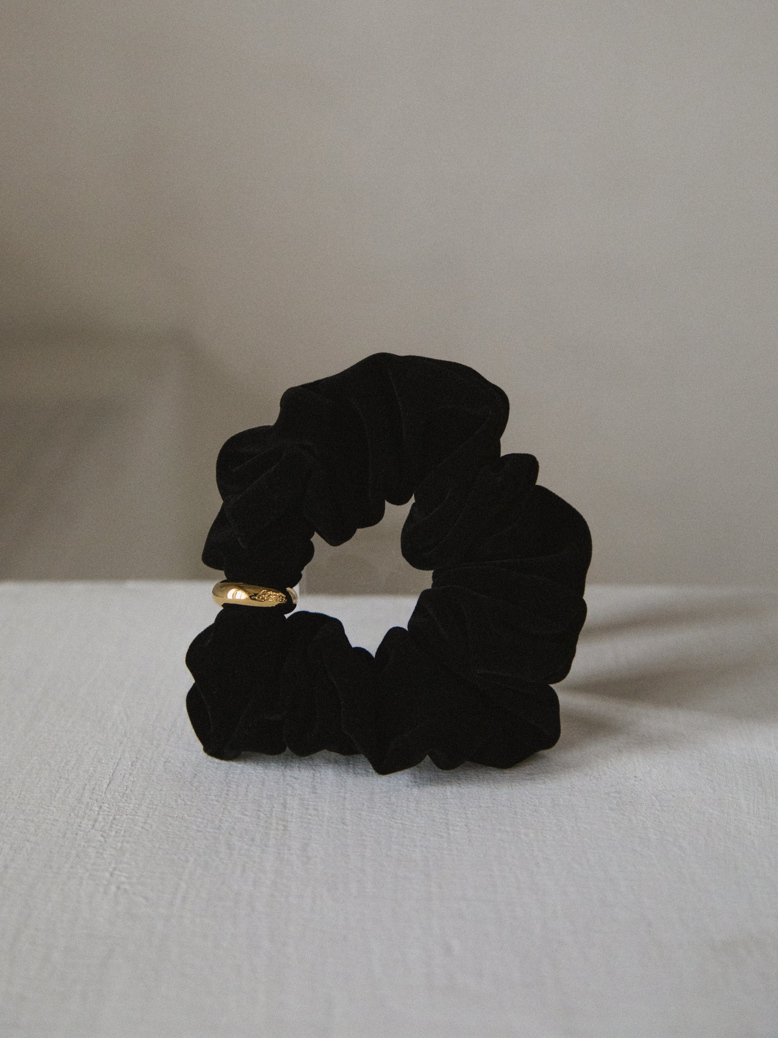 Ring-VELVET (Black) – LETICIA