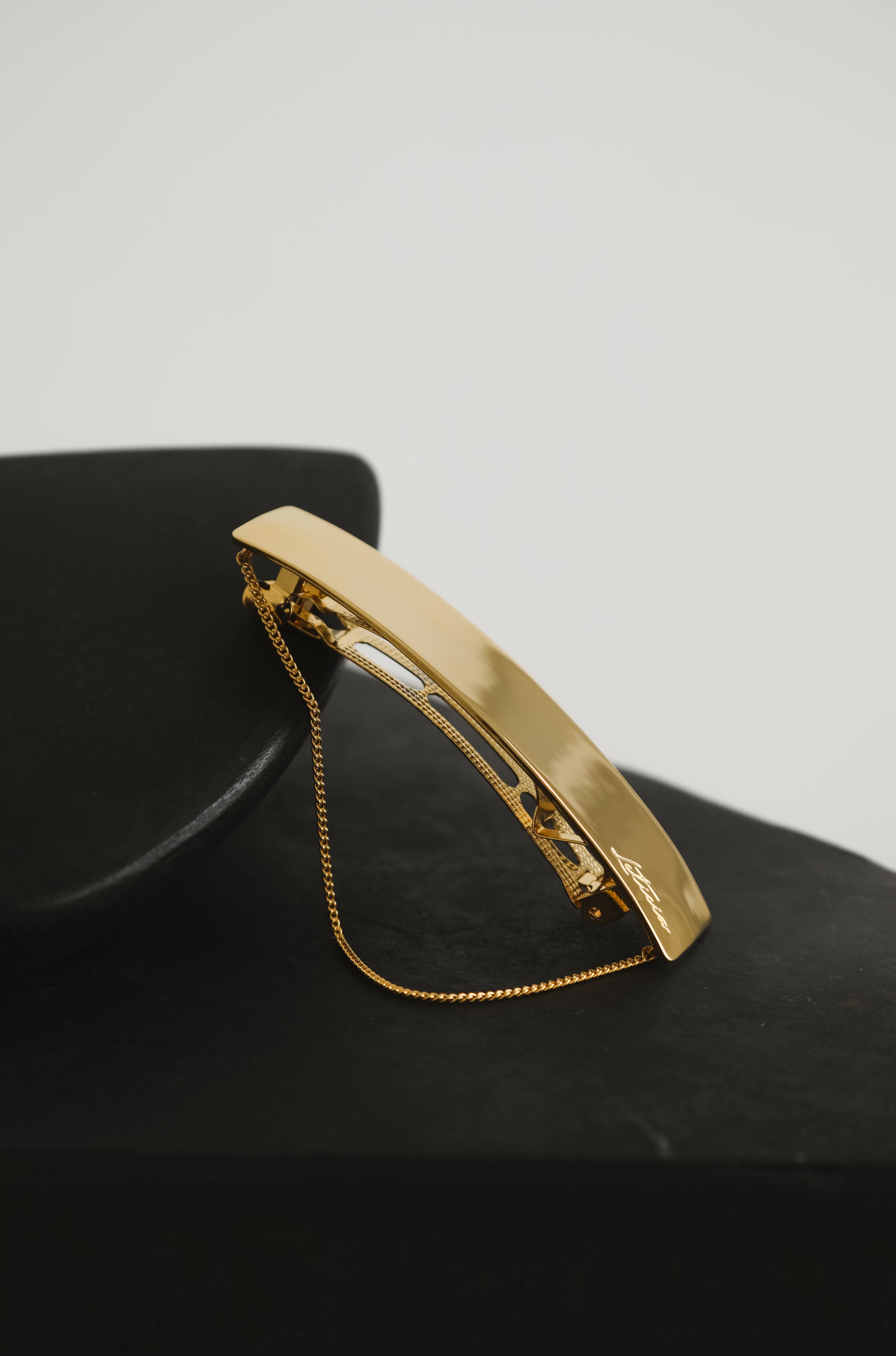 VALLETTA 03 (Gold) – LETICIA