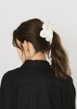画像をギャラリービューアに読み込む, KNIT(White)
