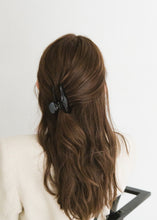 画像をギャラリービューアに読み込む, CLASSIC HAIR CLAW 01(Black)
