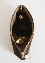 画像をギャラリービューアに読み込む, POUCH
