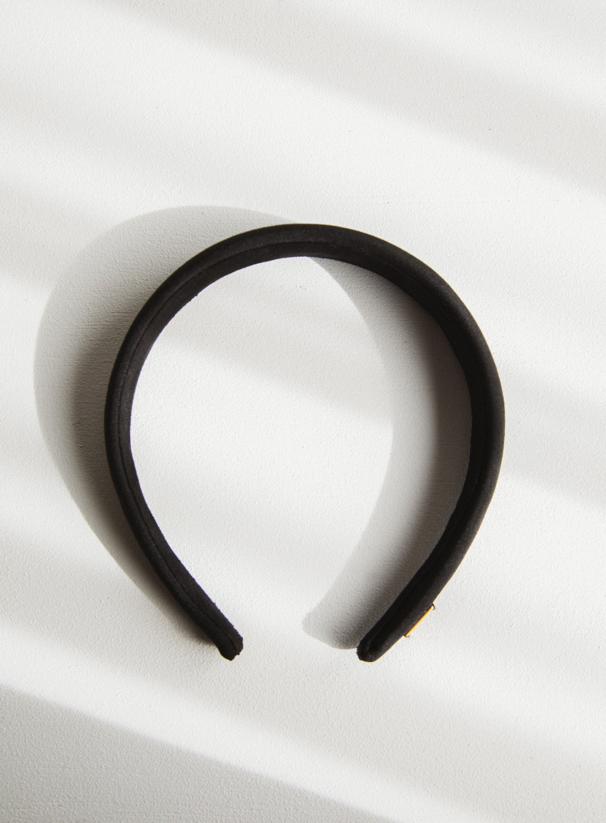 ✴️ 新品〈 LETICIA 〉　クラシック　カチューシャ✴️ 完売品BLACK CLASSIC KATYUSHA (Black) – LETICIA